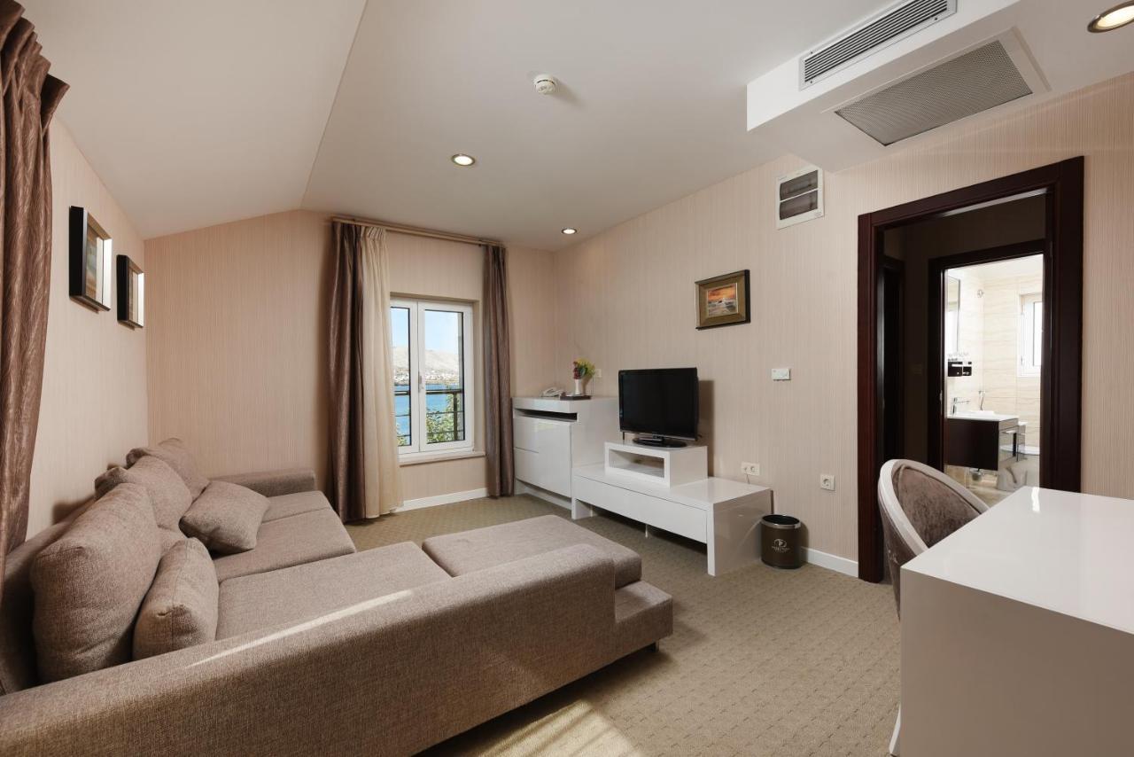 Family Hotel Zane Pag Town Luaran gambar