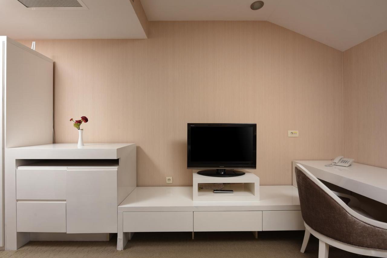 Family Hotel Zane Pag Town Luaran gambar