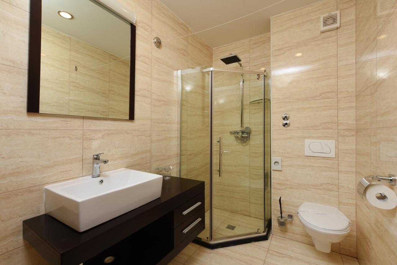 Family Hotel Zane Pag Town Luaran gambar