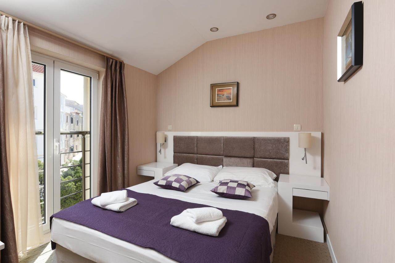 Family Hotel Zane Pag Town Luaran gambar